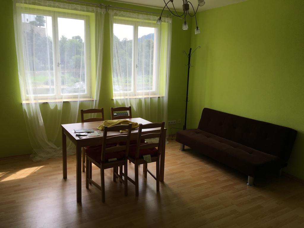 City Apartment Decin Bagian luar foto